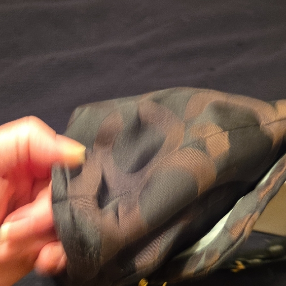 Coach Kristen Black and Brown Shoulder Bag, Removable Strap, 2 Hangtags - Picture 6 of 12